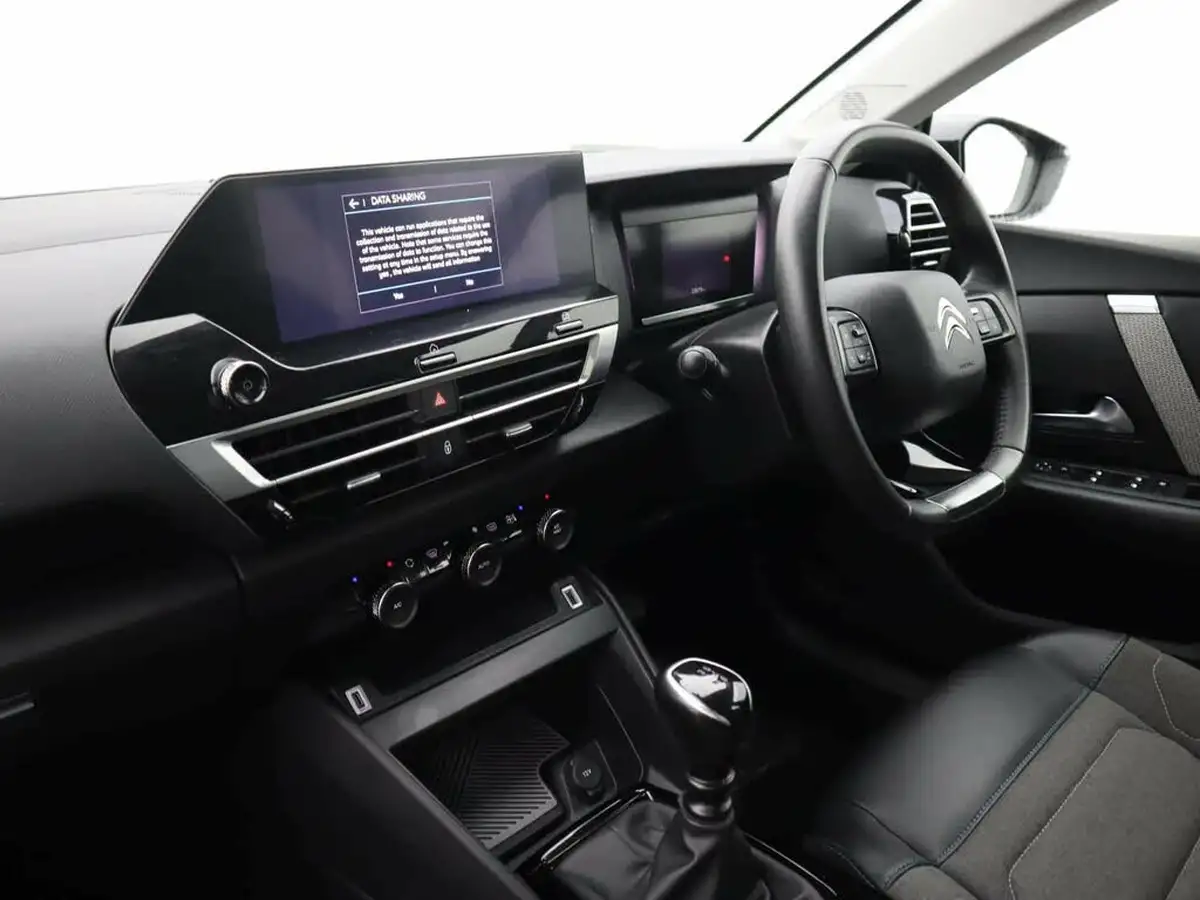 2022-citroen-c4-12-puretech-sense-plus-big-8