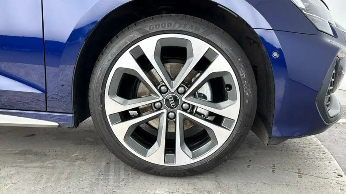 2024-audi-a3-15-30-tfsi-s-line-sportback-5d-tronic-big-4