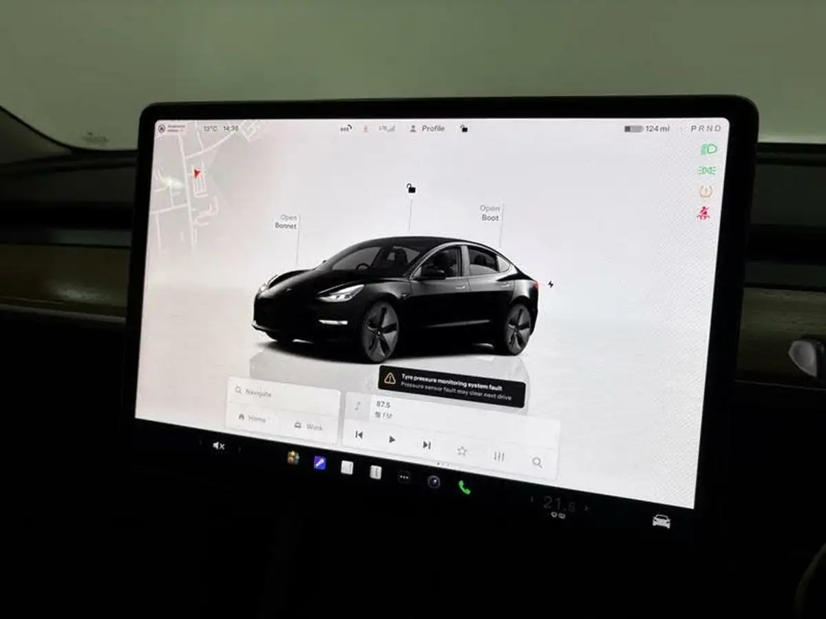 2023-tesla-model-3-e-long-range-346bhp-big-27