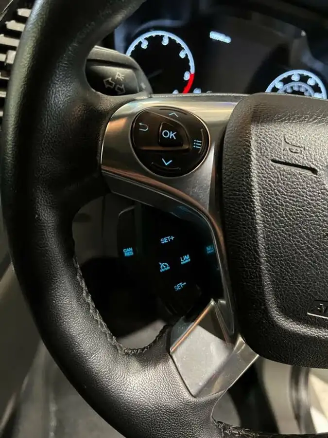 2022-ford-transit-connect-big-15