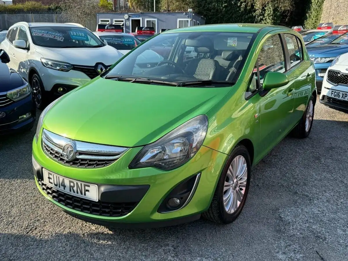 2014-vauxhall-corsa-13cdti-se-5d-big-5