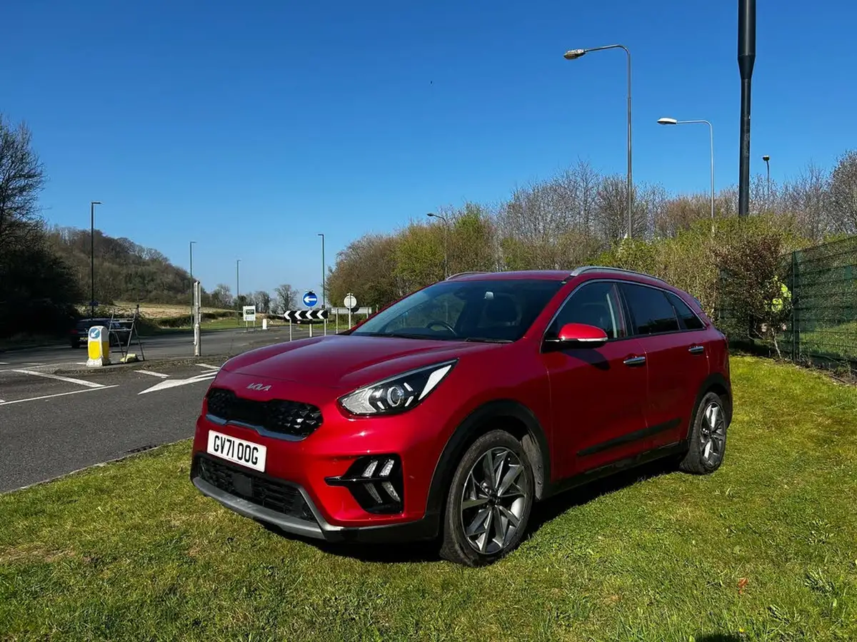 2022-kia-niro-16-gdi-3-156kwh-big-6
