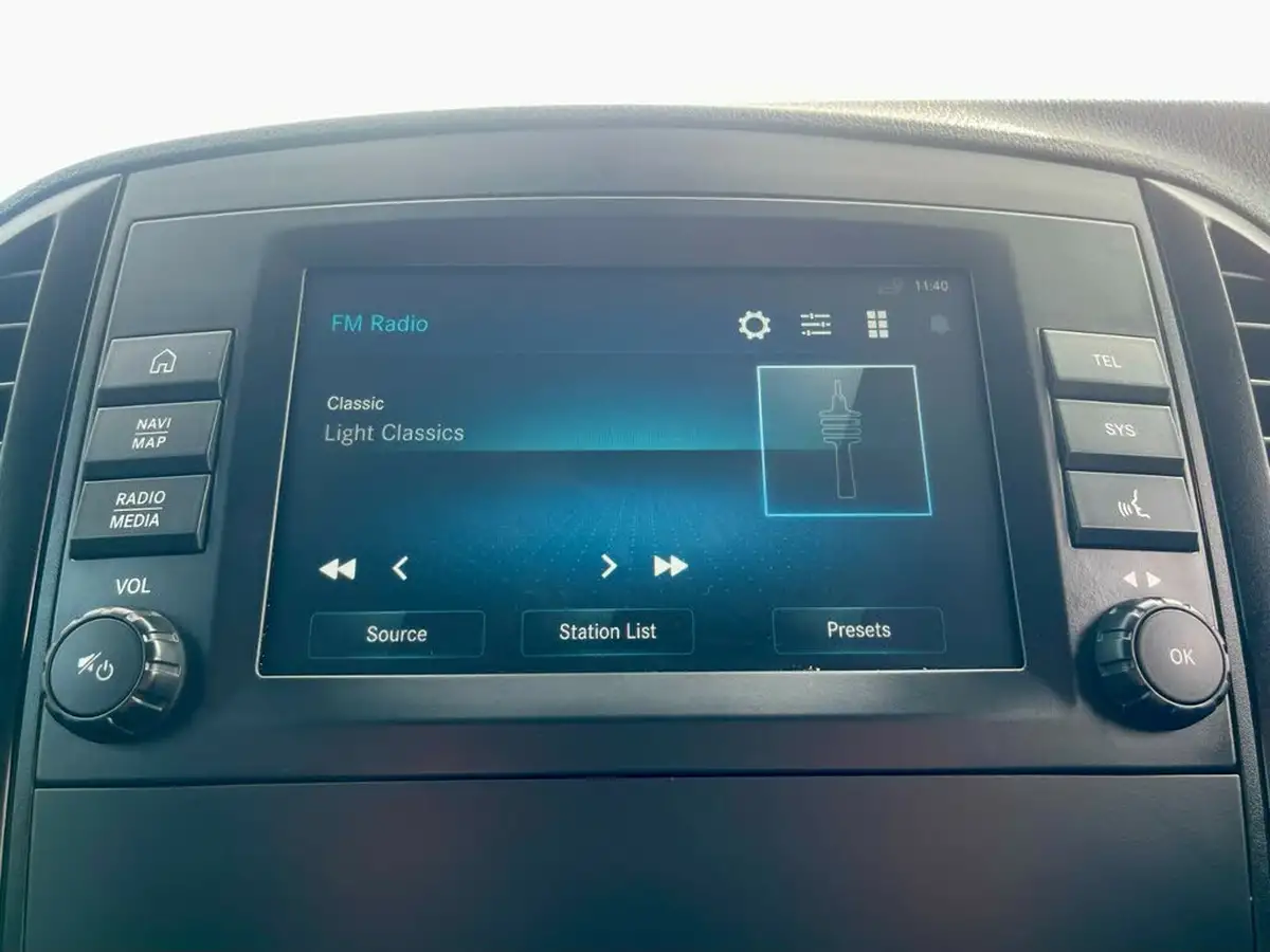 2021-mercedes-benz-vito-18-cdi-114-progressive-l2-panel-big-33