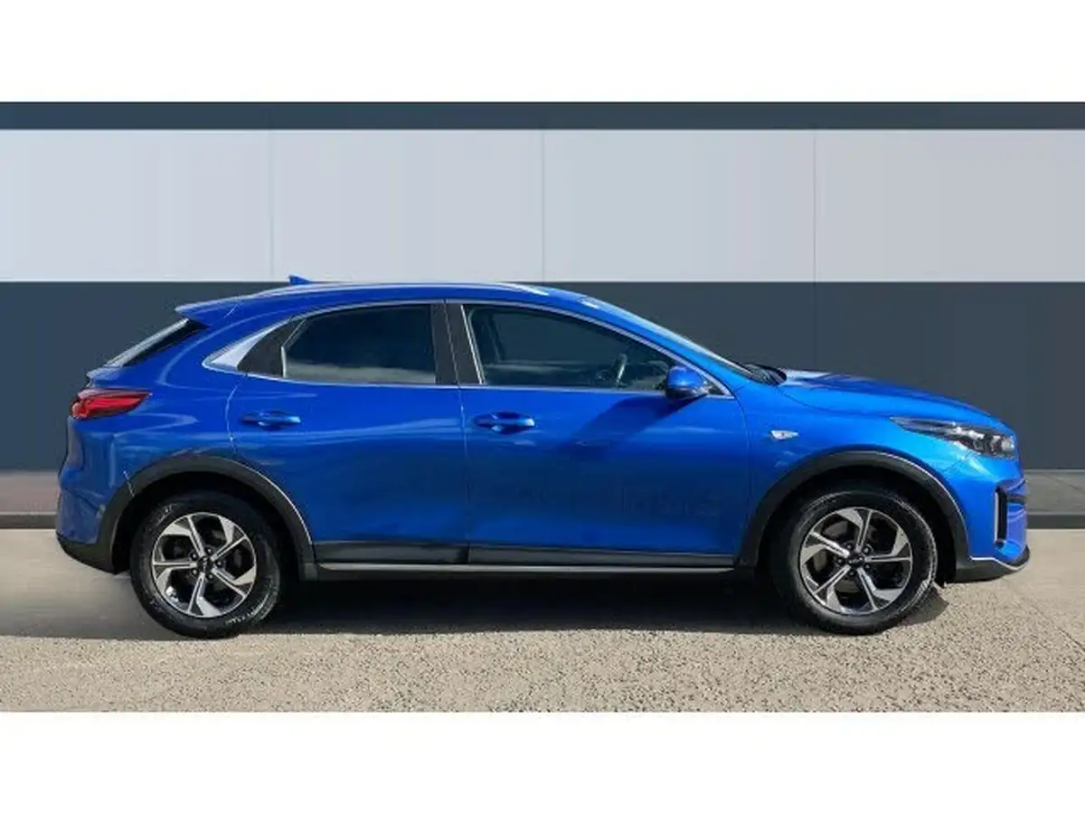 2022-kia-xceed-15-t-gdi-2-big-4