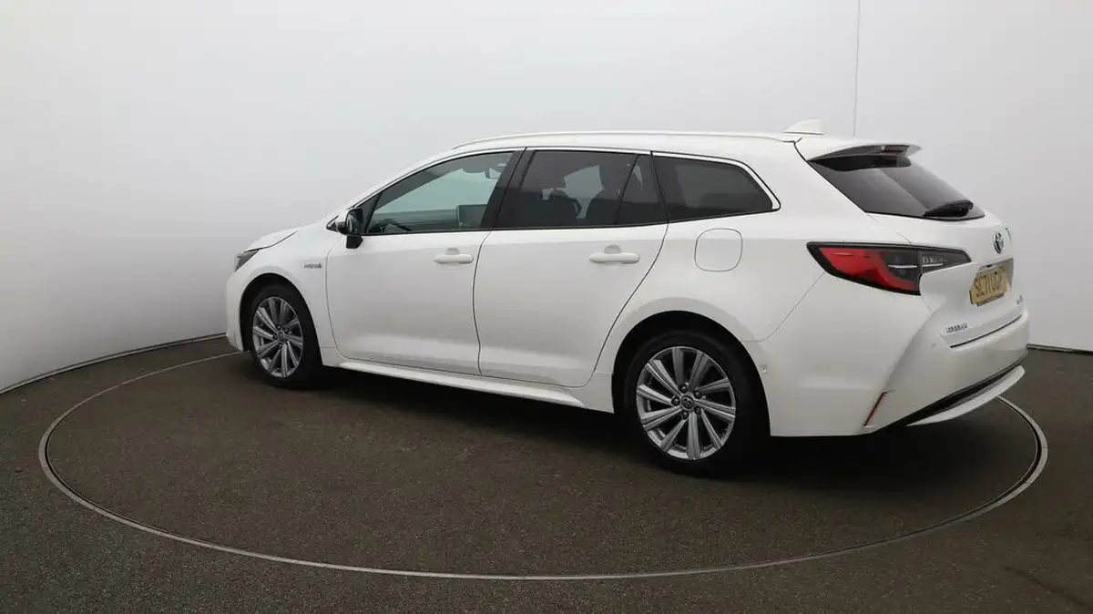 2021-toyota-corolla-18-vvt-i-design-trk-hatchback-5d-big-27