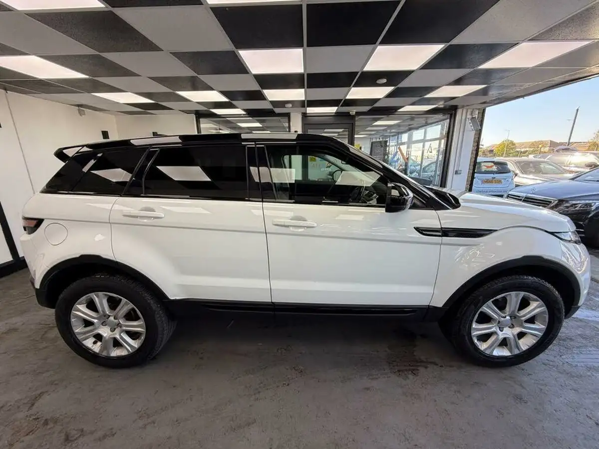 2018-land-rover-range-rover-evoque-20ed4-se-tech-hatchback-5d-big-3