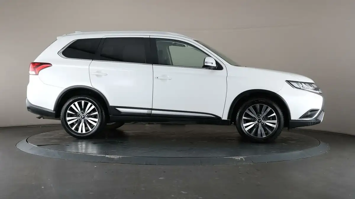 2019-mitsubishi-outlander-20-exceed-big-8