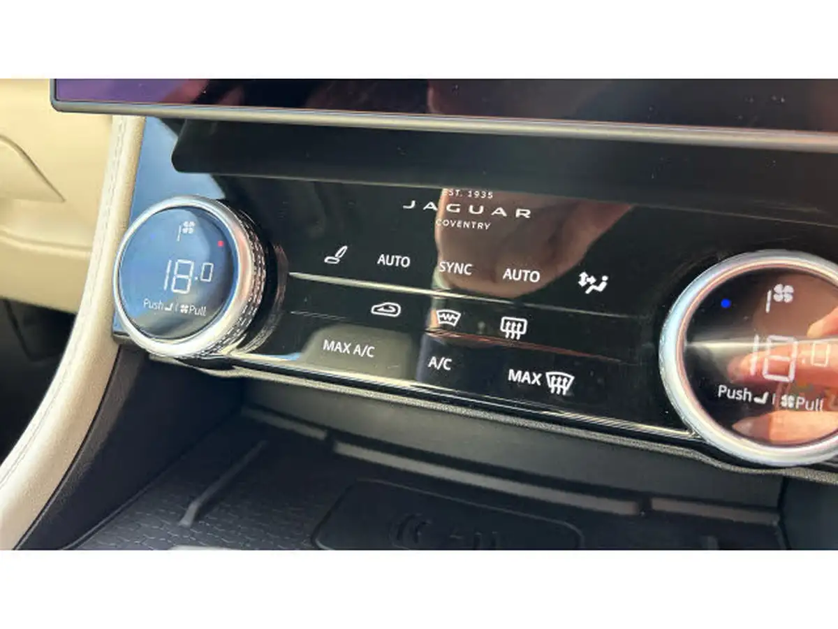 2023-jaguar-f-pace-20-d200-r-dynamic-s-big-49
