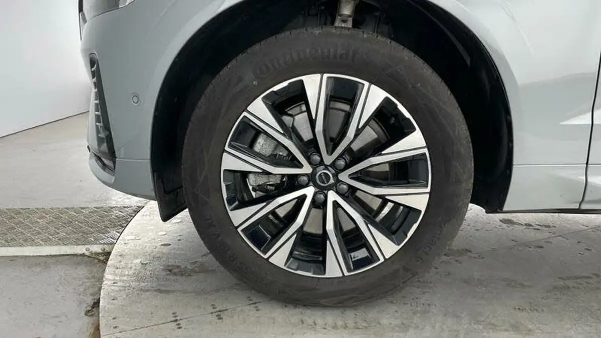 2024-volvo-xc60-20-b5-plus-big-35