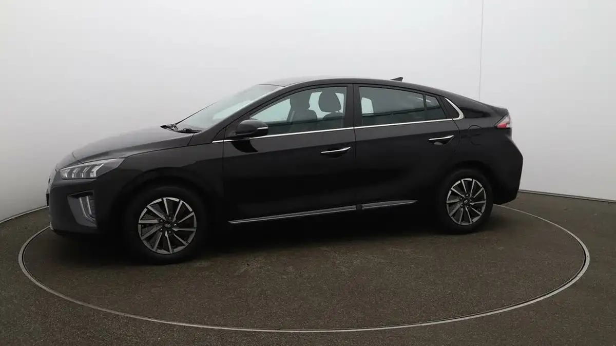 2021-hyundai-ioniq-e-premium-electric-100kw-big-57