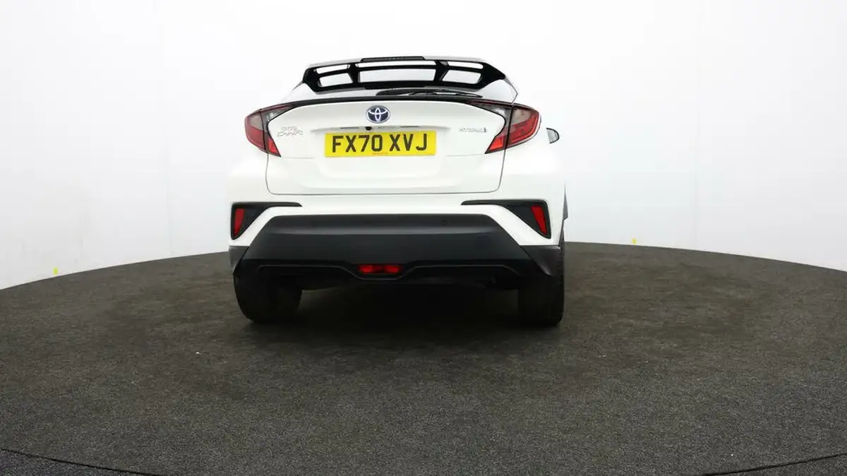 2020-toyota-c-hr-18-vvt-i-design-big-5