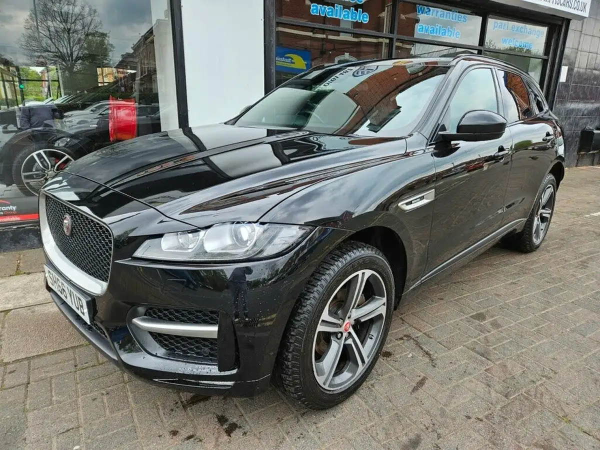 2016-jaguar-f-pace-20-i4d-r-sport-awd-auto-big-3