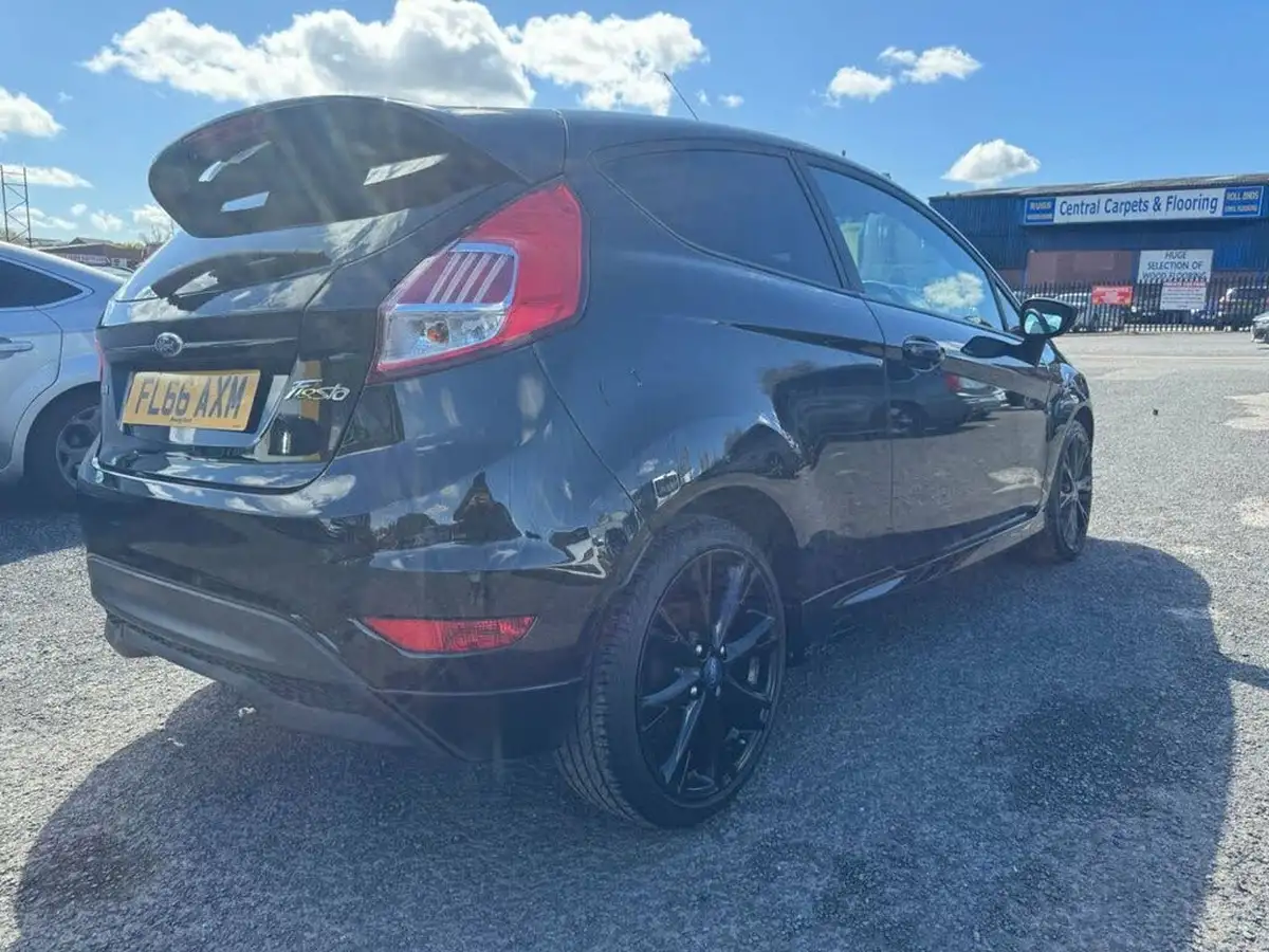 2016-ford-fiesta-10t-zetec-s-black-edition-big-1