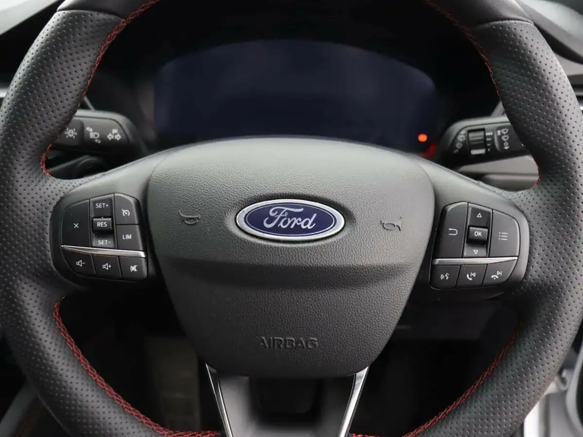 2023-ford-kuga-25t-st-line-edition-190ps-fhev-big-24