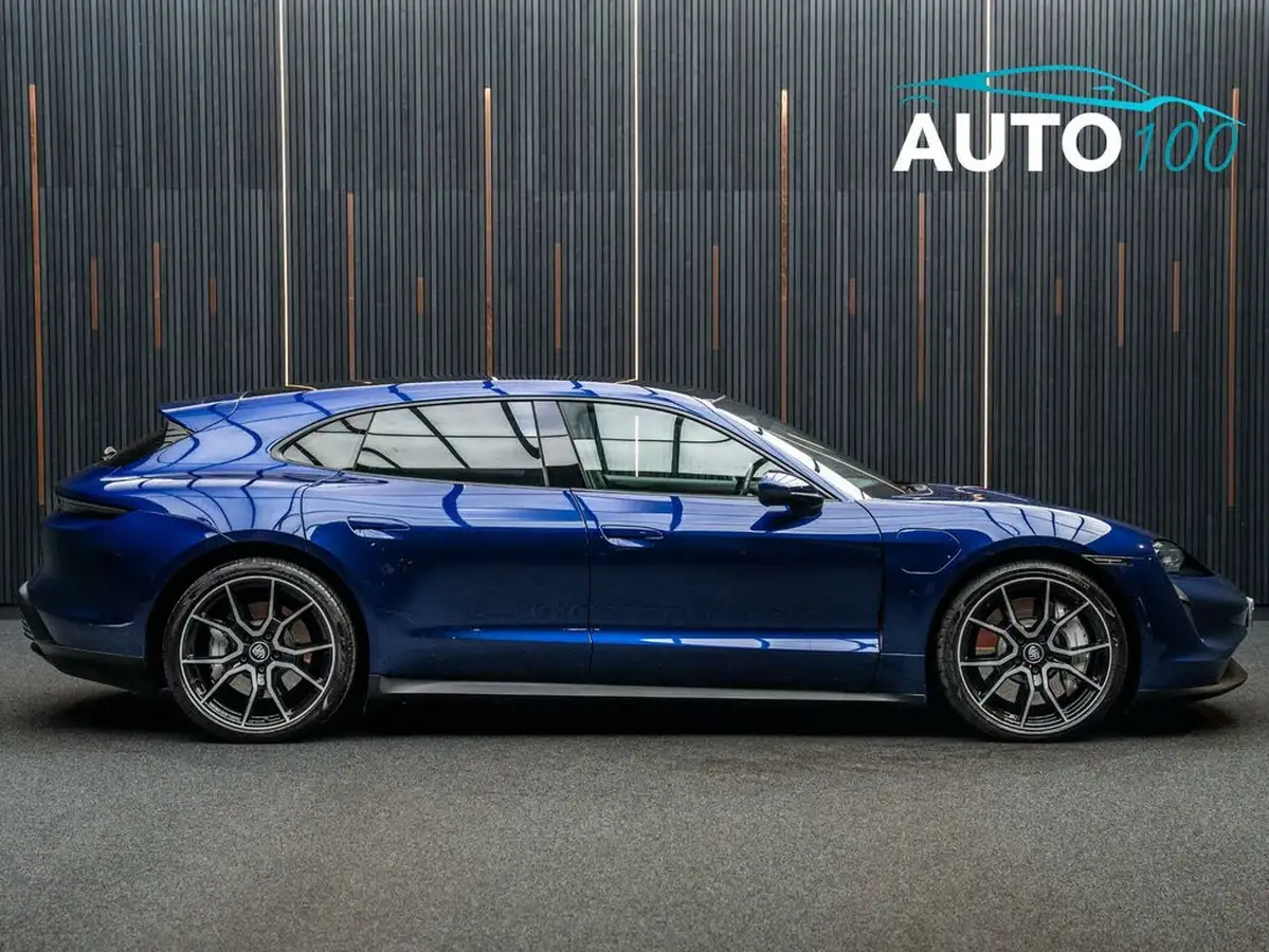 2022-porsche-taycan-e-sport-turismo-476ps-performance-battery-plus-big-8