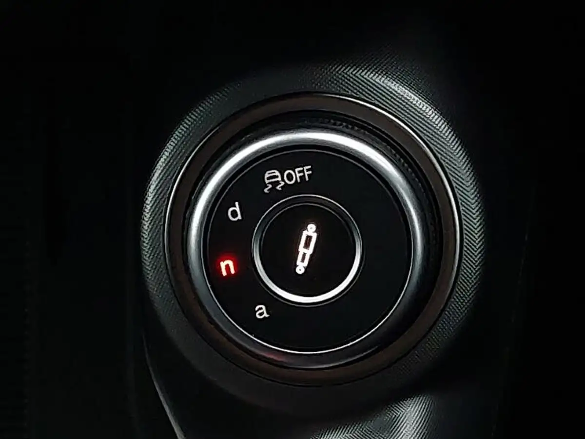 2025-alfa-romeo-tonale-15-veloce-big-15