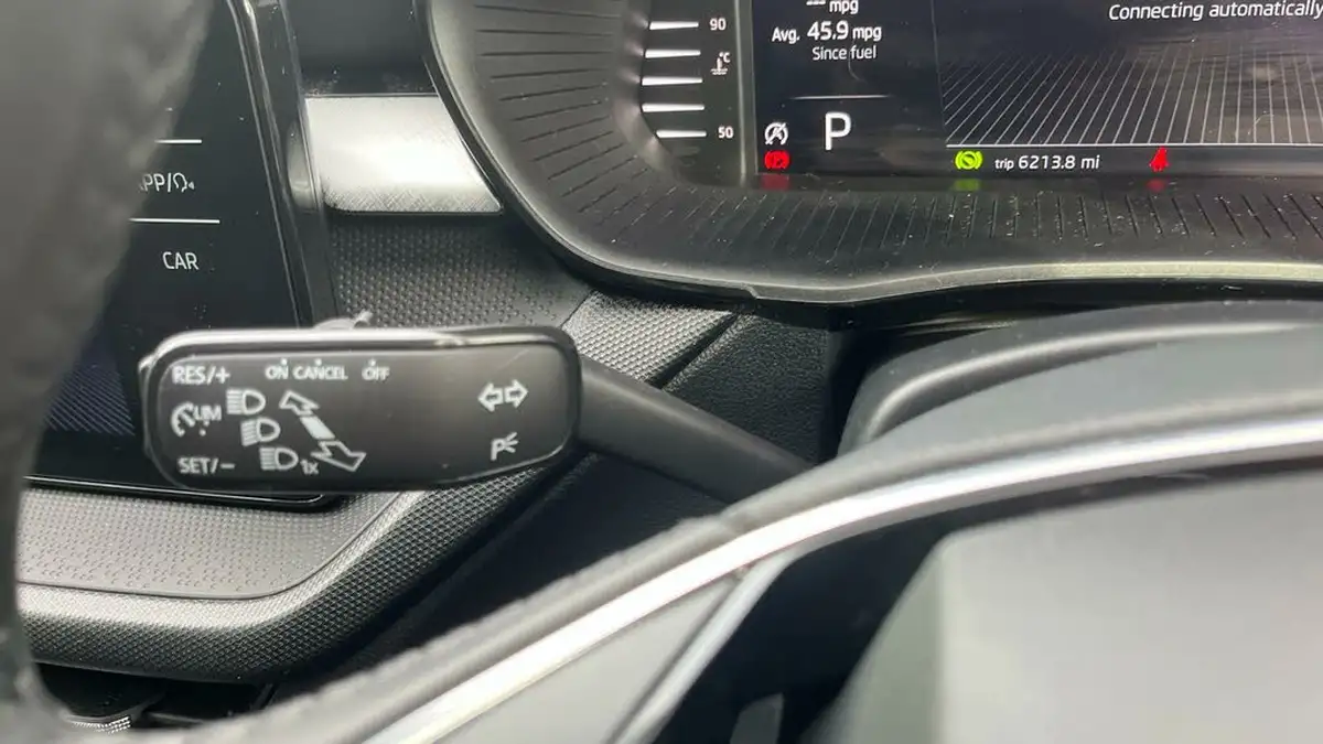 2022-skoda-fabia-10-tsi-colour-edition-109ps-dsg-big-23
