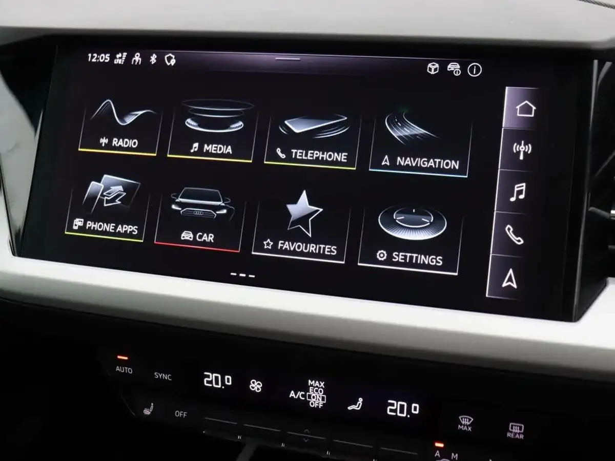2023-audi-q4-e-tron-35e-sport-station-wagon-big-12