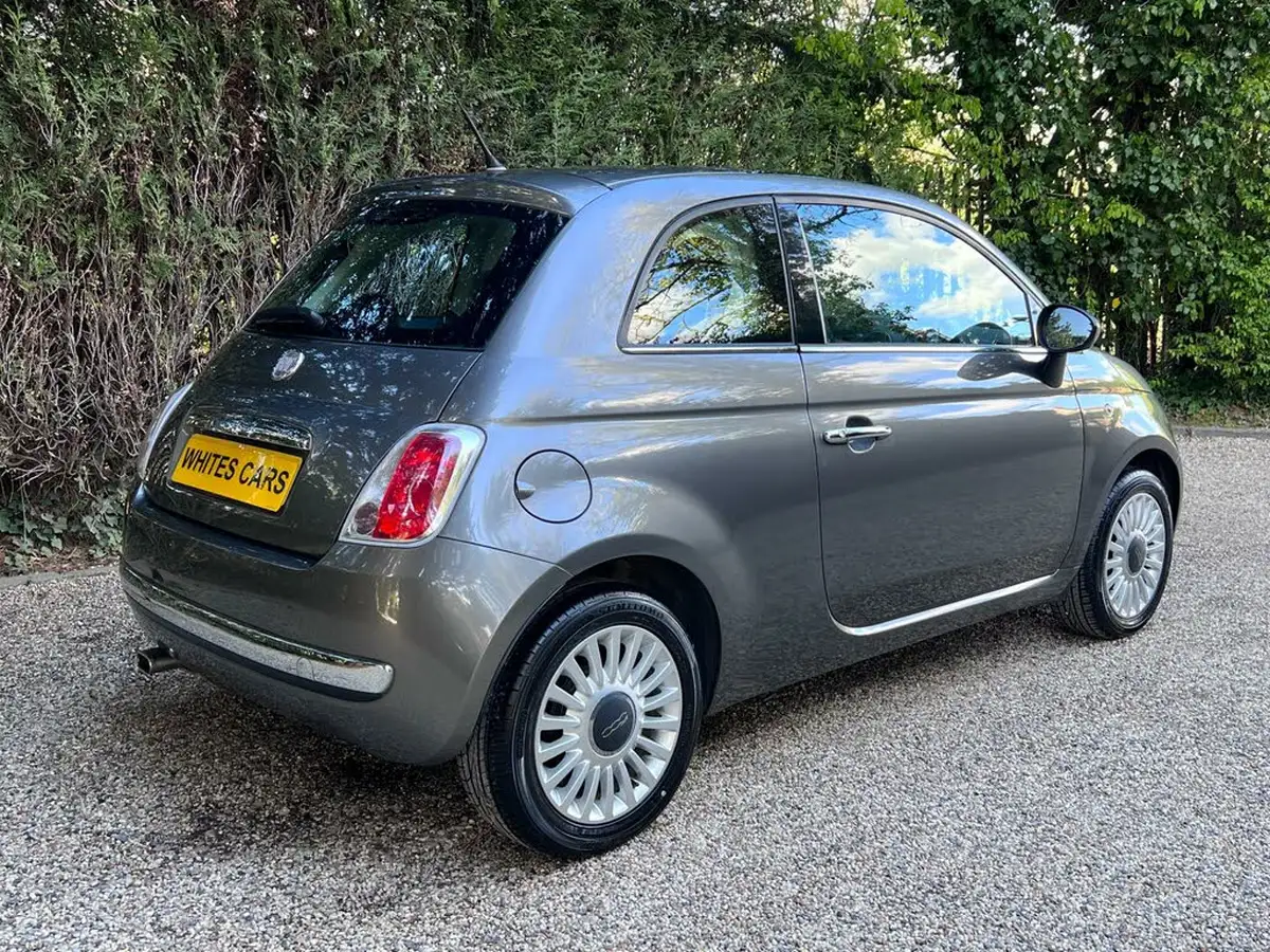 2011-fiat-500-12-lounge-big-2