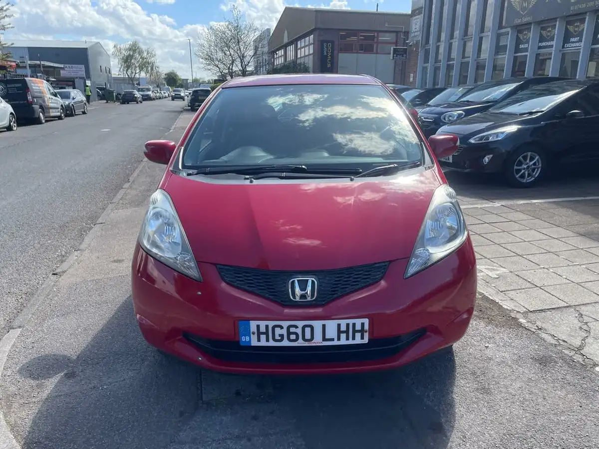 2010-honda-jazz-14-es-98bhp-semi-a-big-8