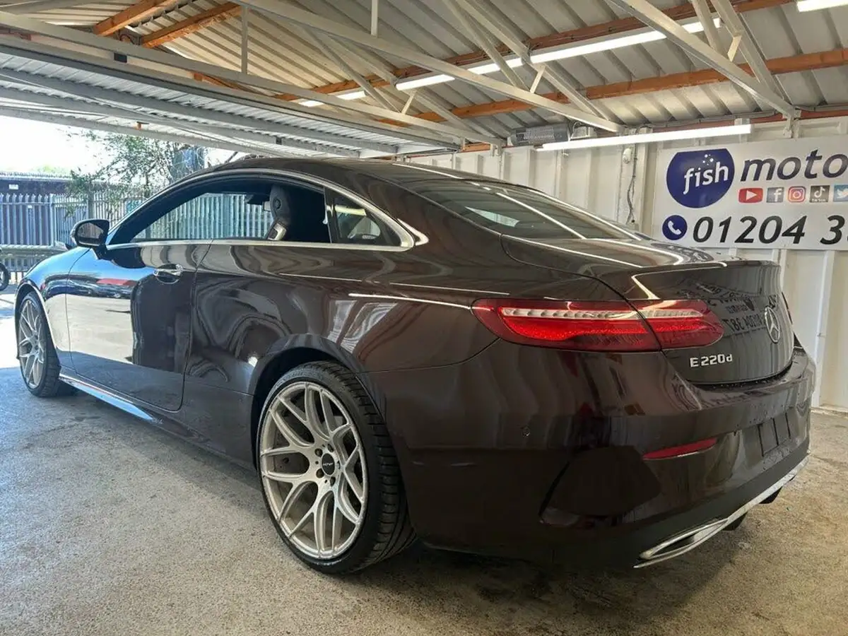 2018-mercedes-benz-e-class-20d-e220d-amg-line-premiumss-coupe-2d-big-10