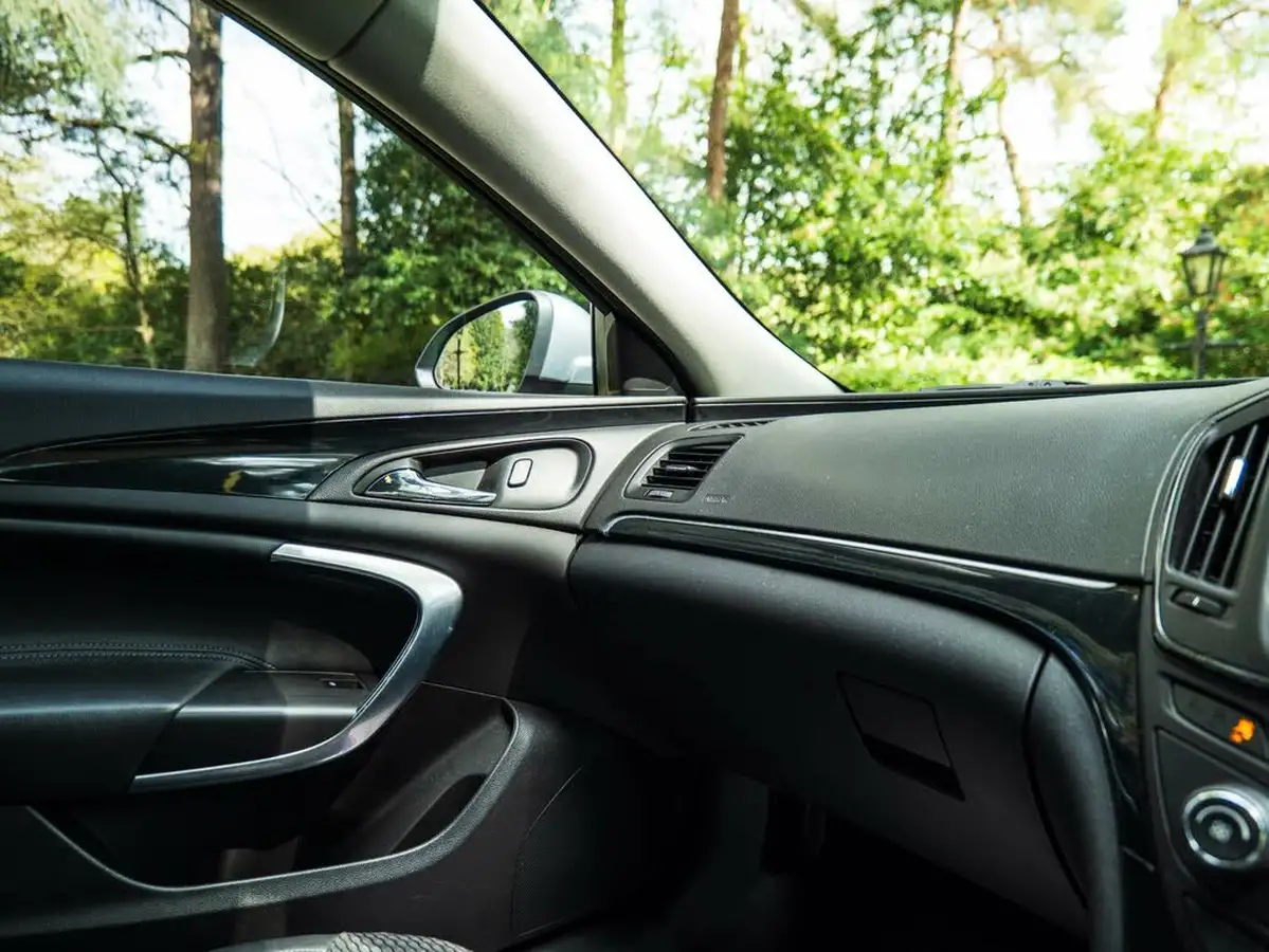 2013-vauxhall-insignia-20cdti-tech-line-140ps-ecoflex-ss-hatchback-5d-big-25
