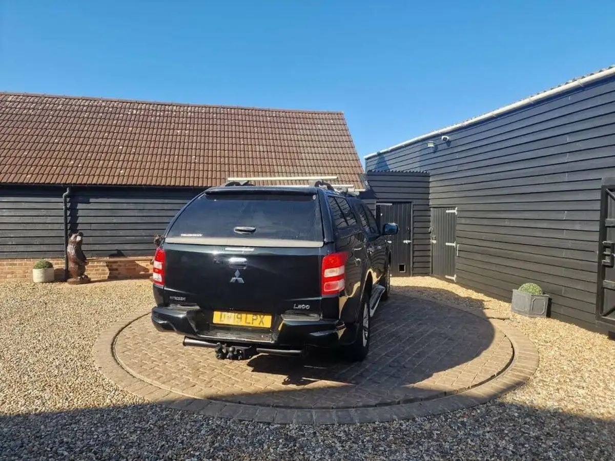 2019-mitsubishi-l200-24di-d-warrior-eu6b-auto-big-29