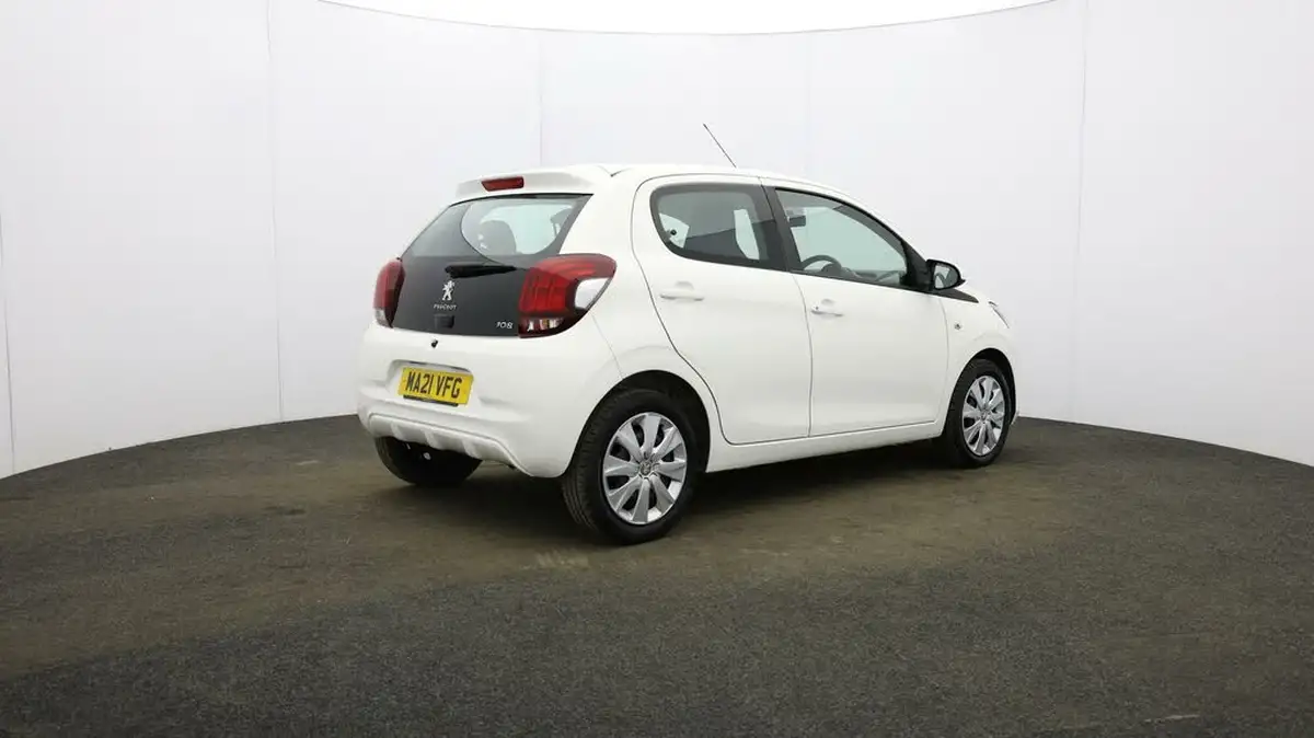 2021-peugeot-108-10-active-5d-big-49