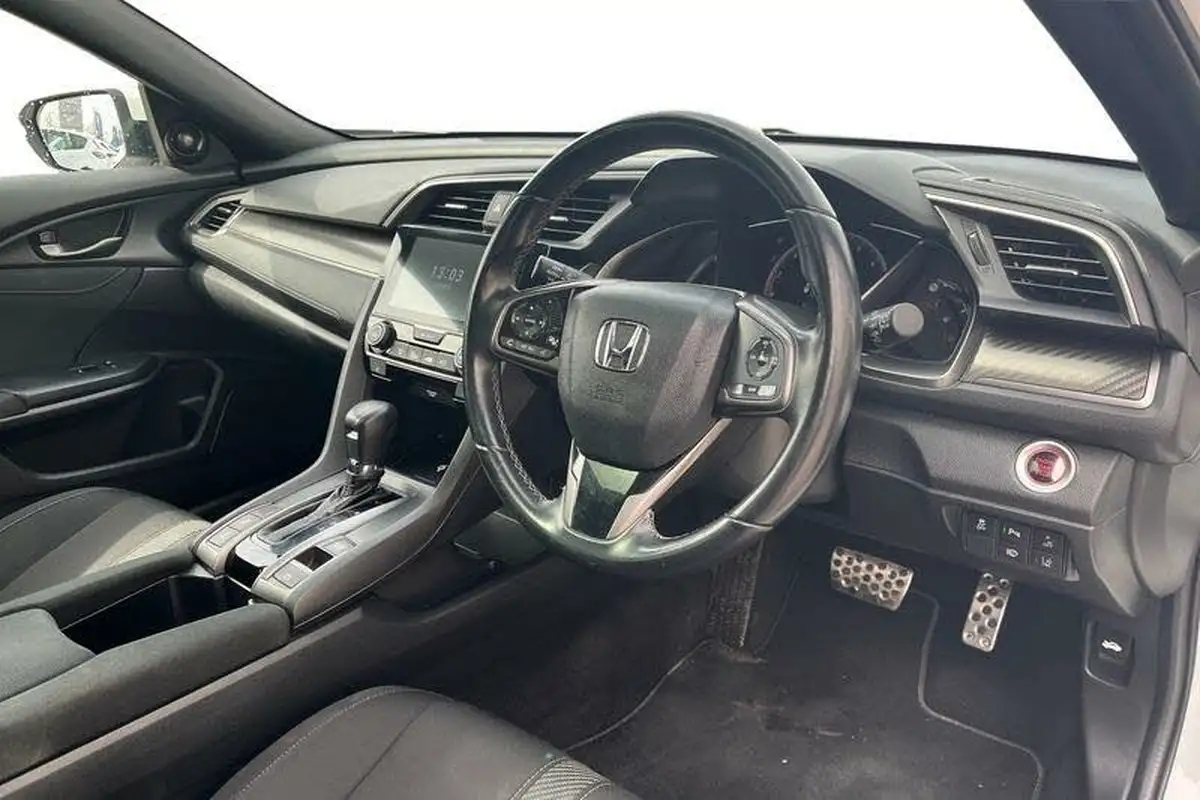 2018-honda-civic-15-vtec-turbo-sport-plus-cvt-big-8