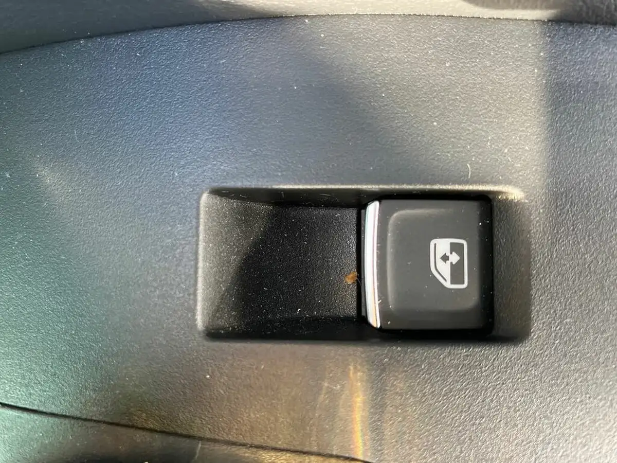 2022-seat-leon-15-etsi-fr-estate-big-28
