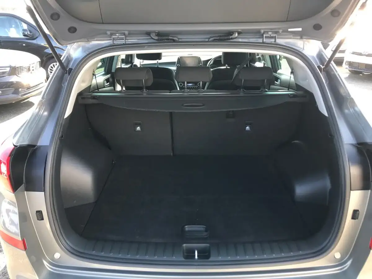 2020-hyundai-tucson-16-gdi-se-nav-big-12