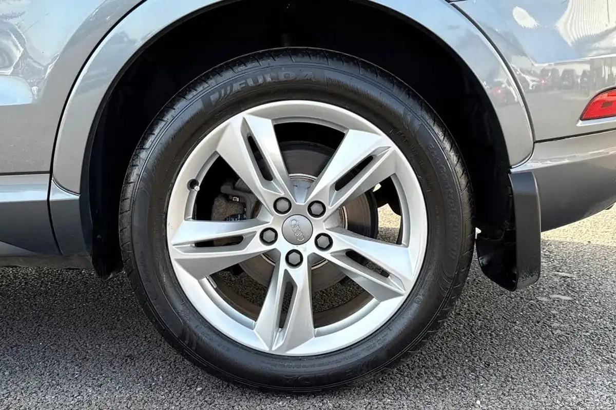 2015-audi-q3-20-tdi-quattro-se-150ps-big-10