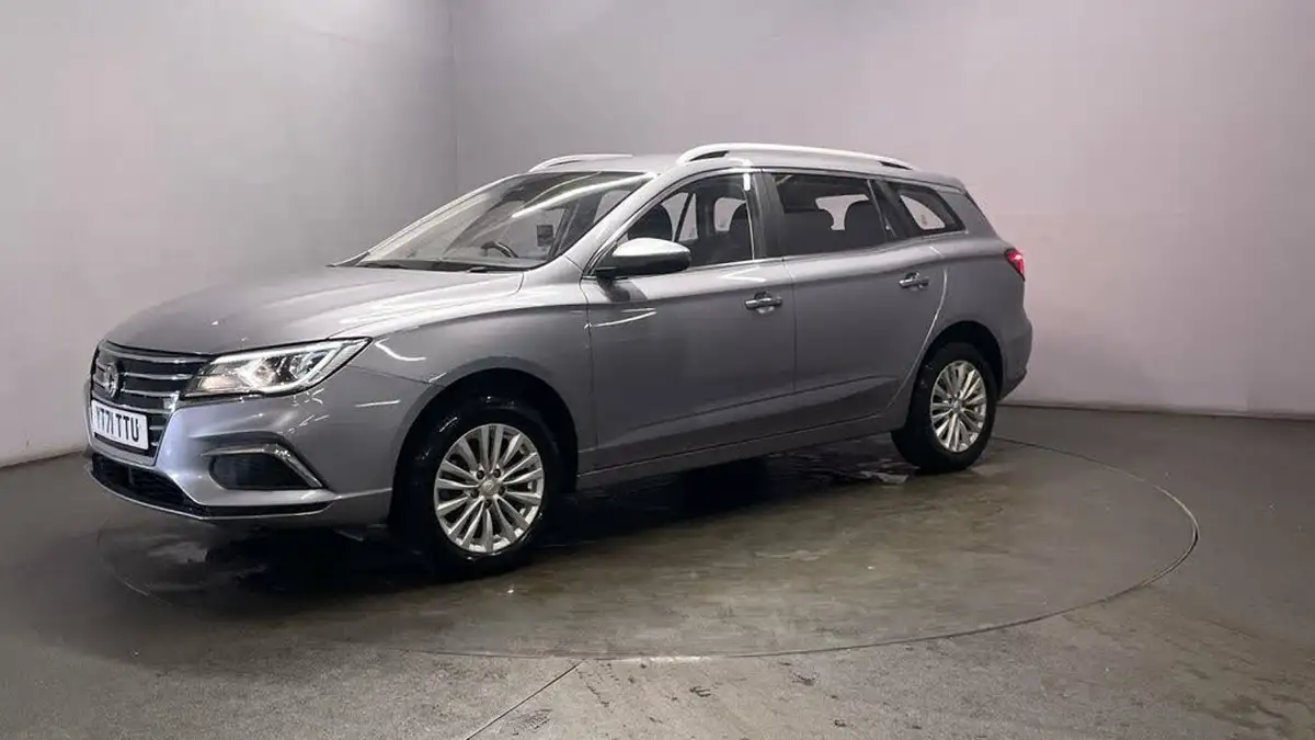 2021-mg-mg5-e-exclusive-ev-long-range-big-3