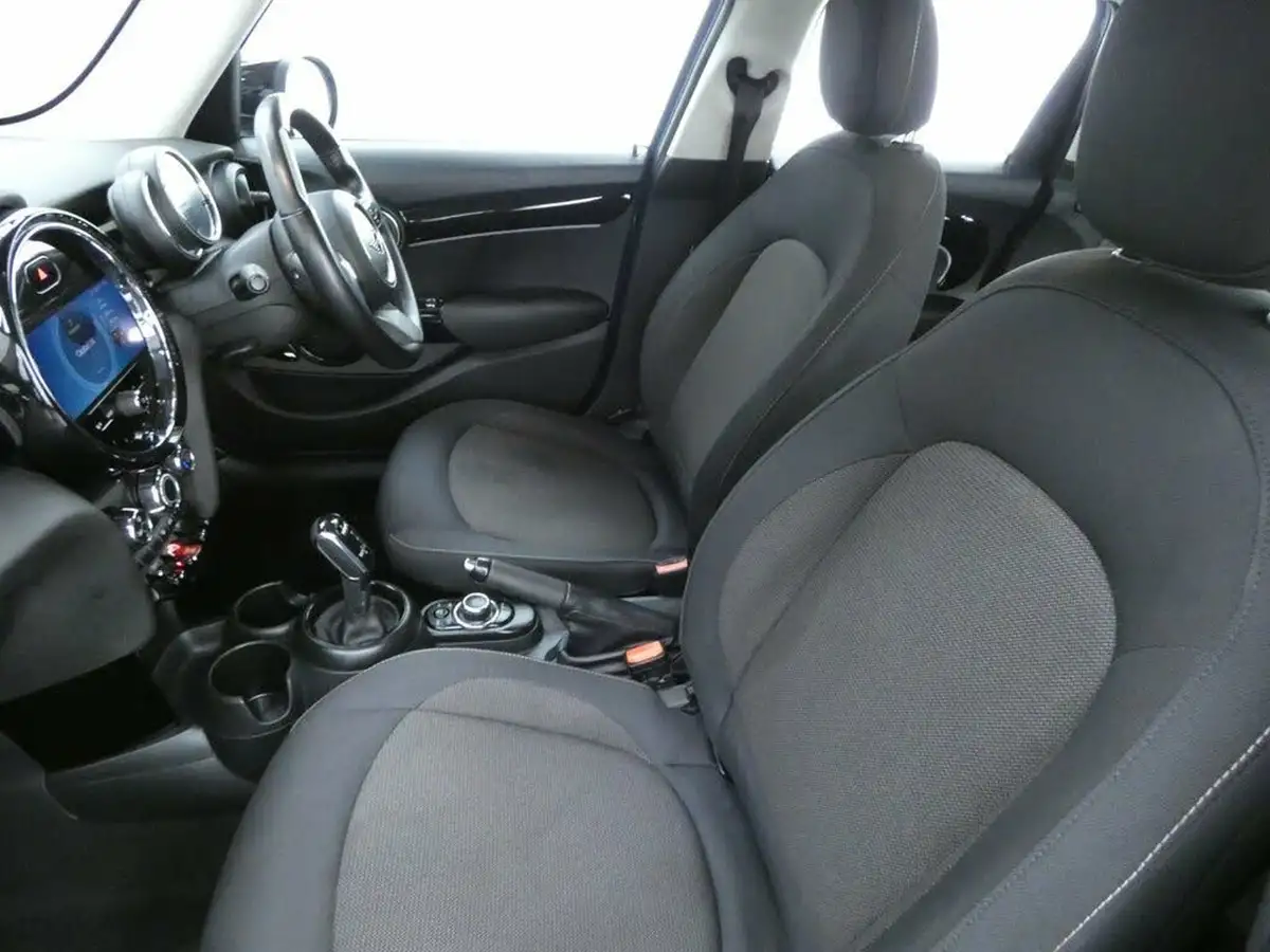 2021-mini-cooper-15-cooper-classic-hatchback-5d-auto-big-17