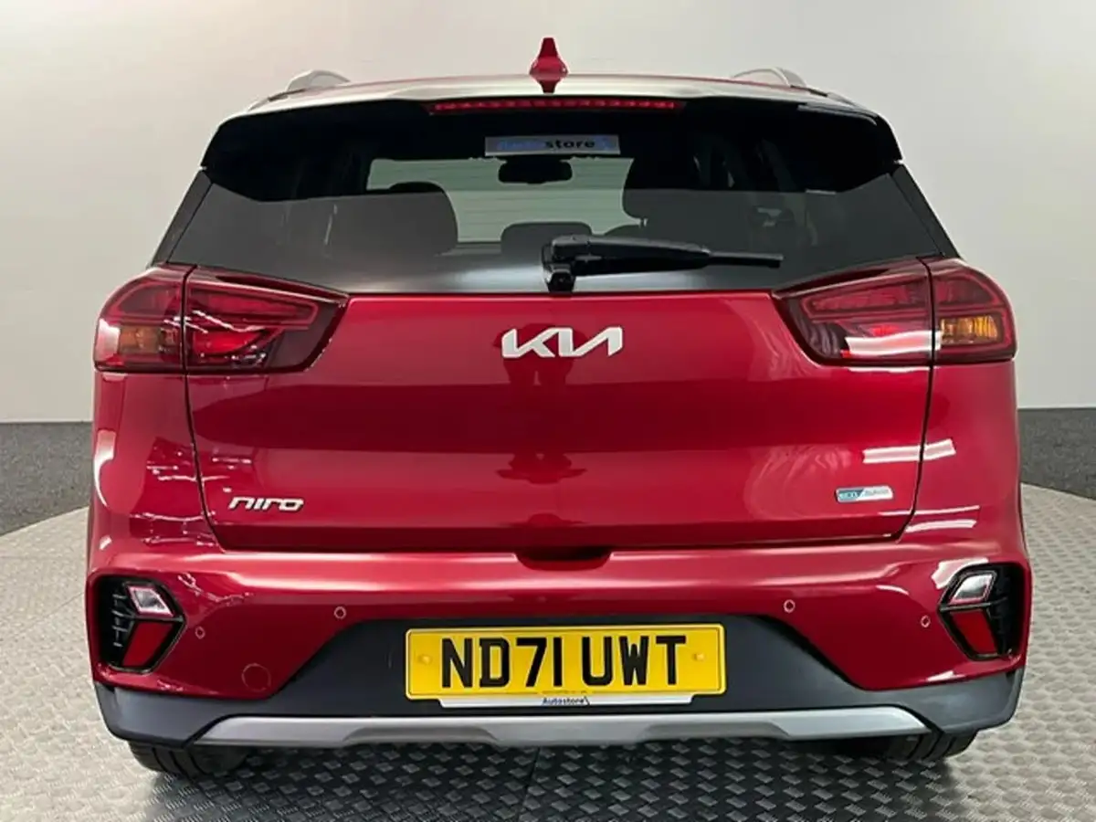 2022-kia-niro-16-gdi-2-139bhp-156kwh-big-13