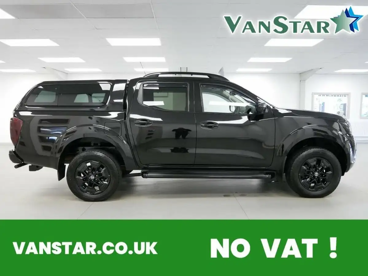2021-nissan-navara-23dci-tt-tekna-8-navileather-auto-big-0