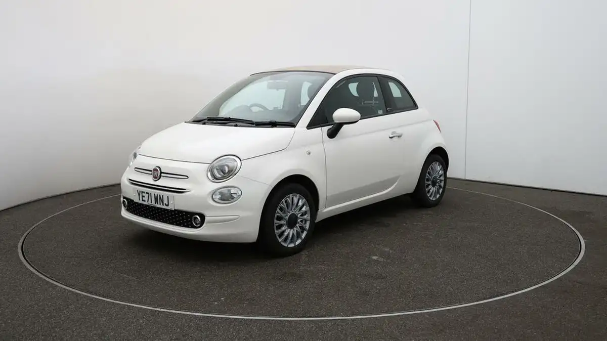 2021-fiat-500c-10-lounge-big-3
