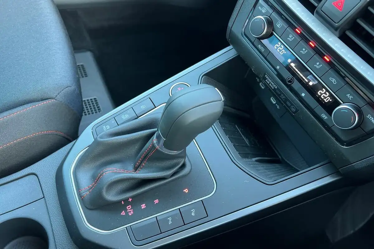 2024-seat-arona-10-tsi-fr-limited-edition-dsg-big-31