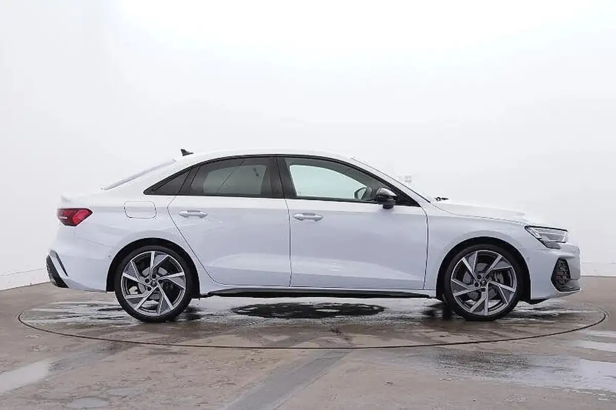 2024-audi-a3-15-35-tfsi-s-line-sportback-5d-tronic-big-3