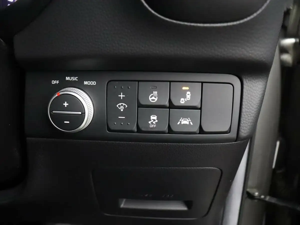 2018-kia-soul-16-t-gdi-sport-big-19