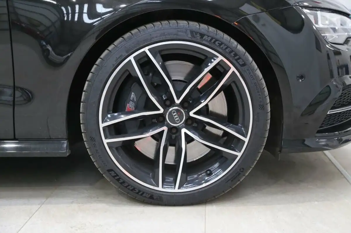 2016-audi-s7-40-tfsi-big-25
