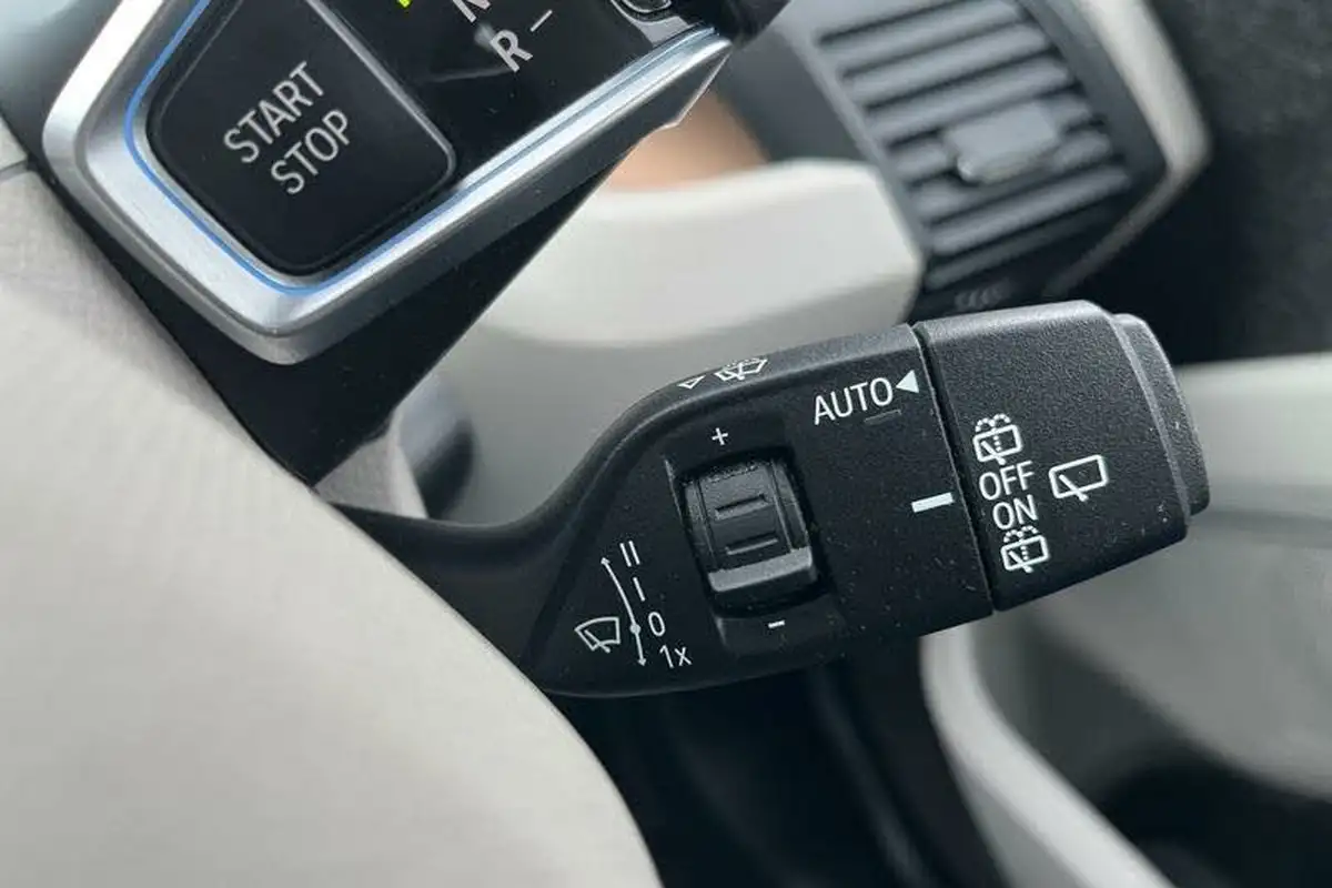 2020-bmw-i3-e-120-ah-big-14