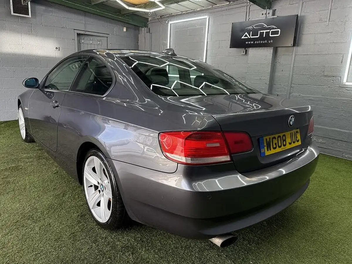 2008-bmw-3-series-20-320i-se-coupe-2d-big-9