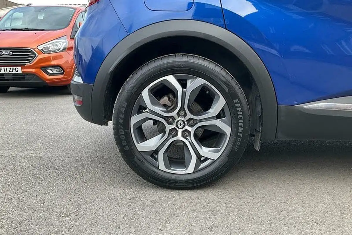 2023-renault-captur-16-techno-145ps-full-big-7