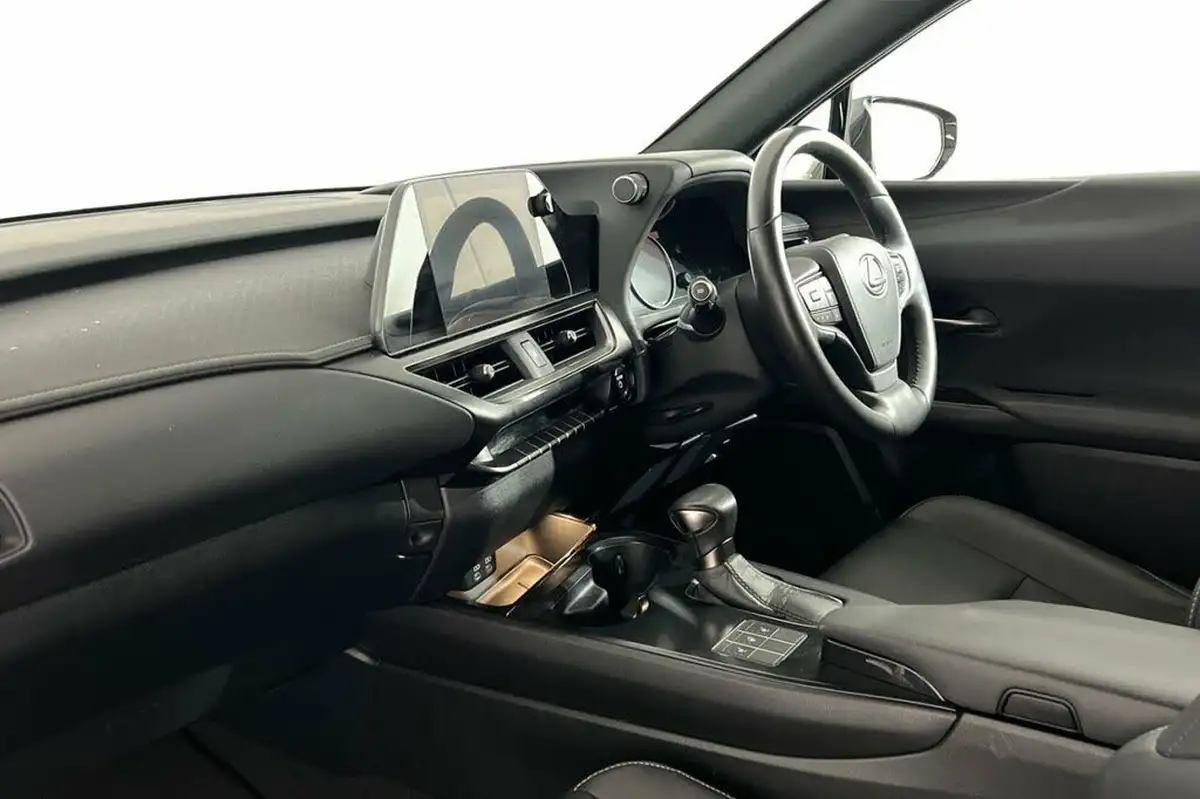 2023-lexus-ux-250h-20-f-sport-design-big-8