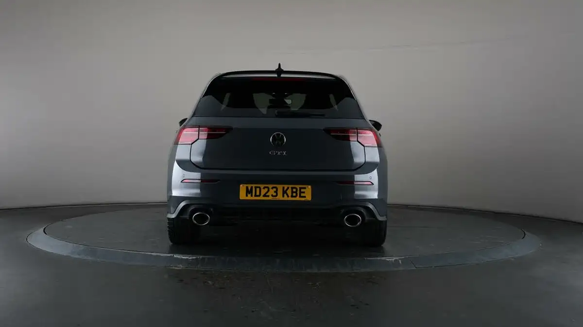 2023-volkswagen-golf-20-tsi-gti-clubsport-big-6