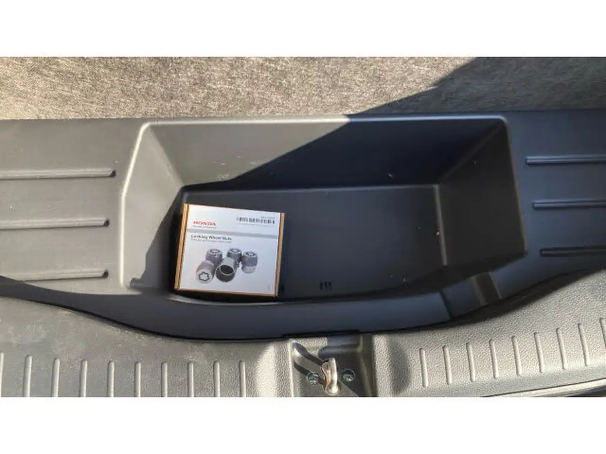2021-honda-jazz-15-i-mmd-ex-107ps-big-23