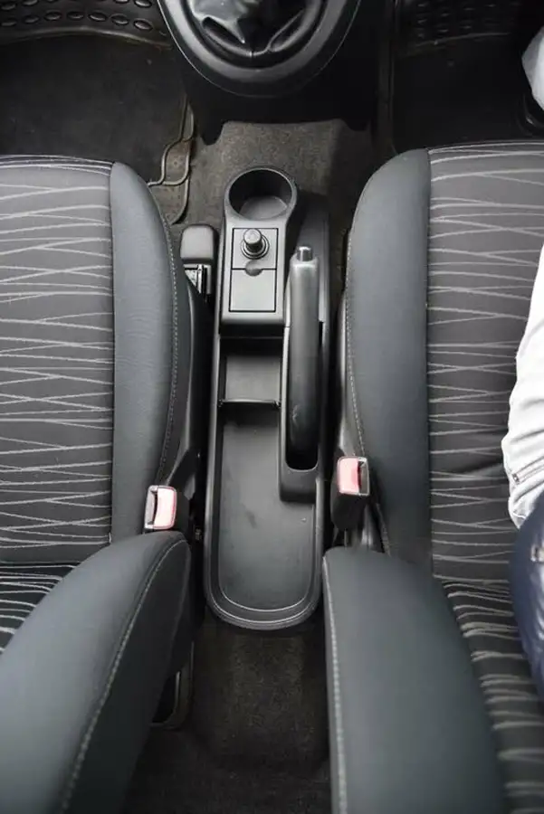 2008-mazda-mazda2-13-ts2-5d-big-32