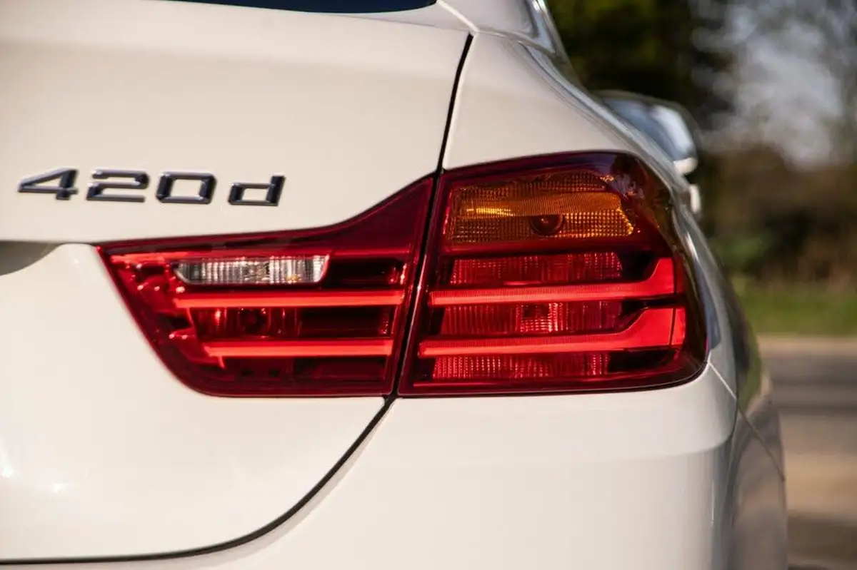 2017-bmw-4-series-20td-420d-se-ss-gran-coupe-5d-auto-big-43