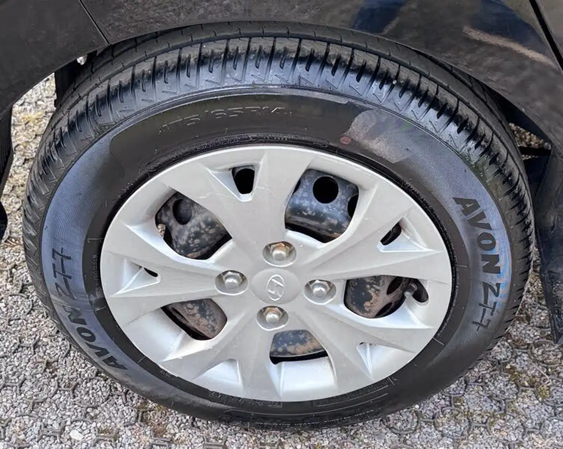2014-hyundai-i10-10-se-big-43